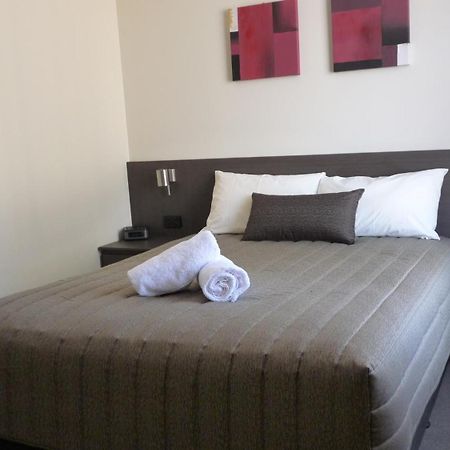 Loddon River Motel Kerang 외부 사진