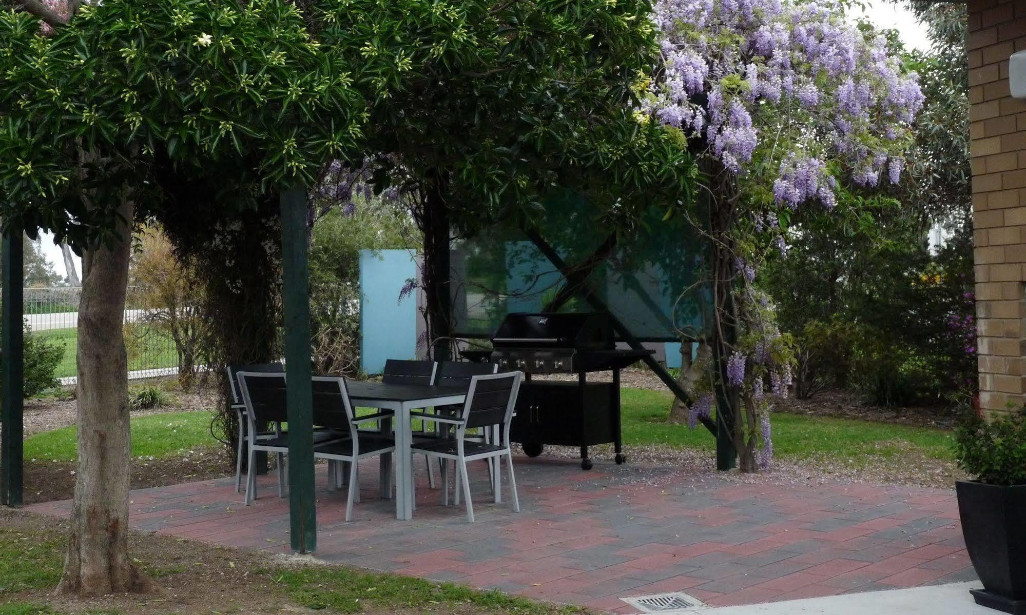 Loddon River Motel Kerang 외부 사진